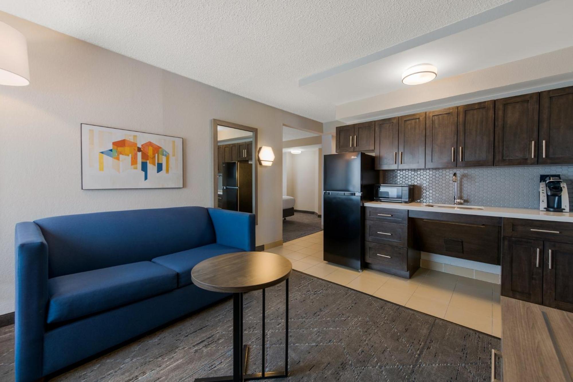 Holiday Inn Express Hotels- Hampton By Ihg Exterior foto