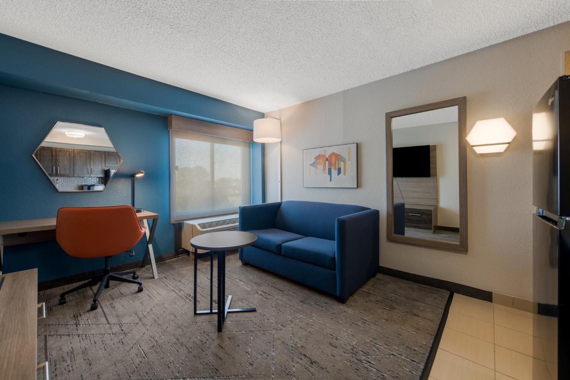 Holiday Inn Express Hotels- Hampton By Ihg Exterior foto